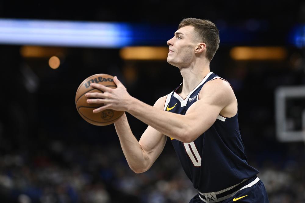 他们在全球 他们在全球