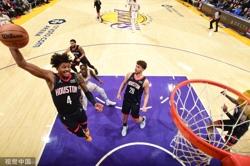 一个颇具娱 一个颇具娱