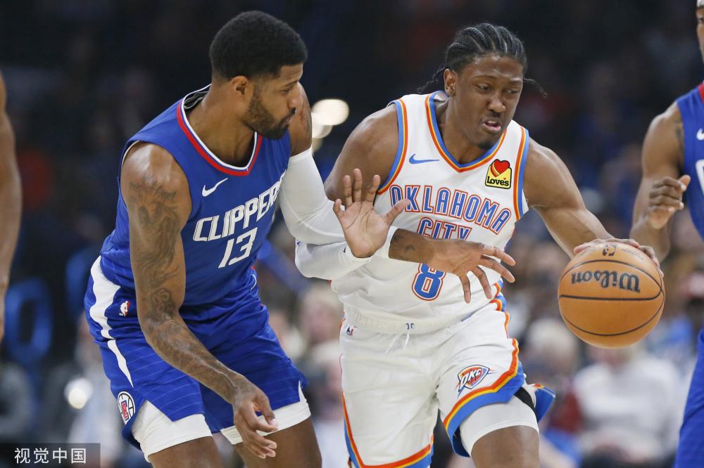 在足球比赛 在足球比赛