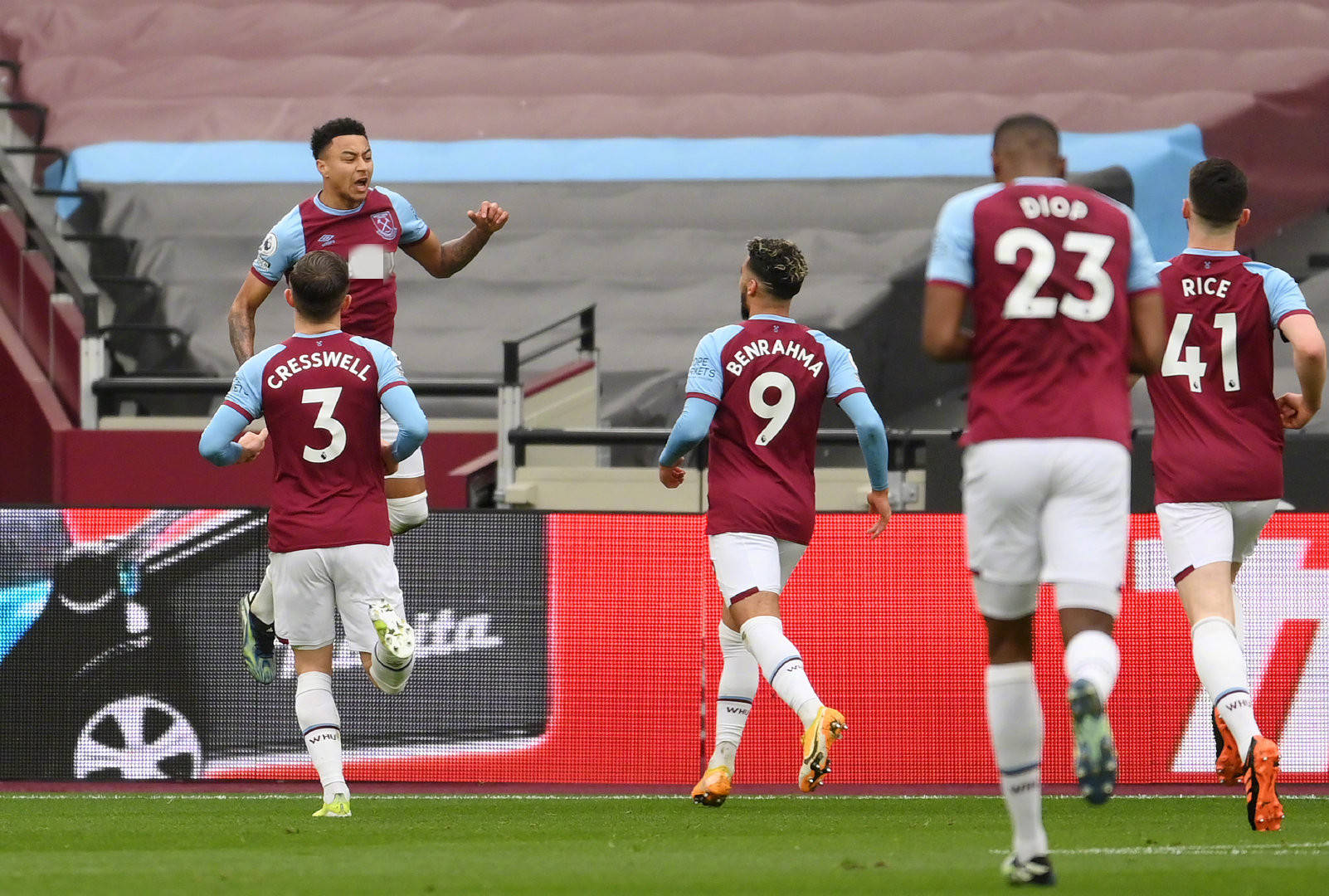 尔斯特拉 尔斯特拉