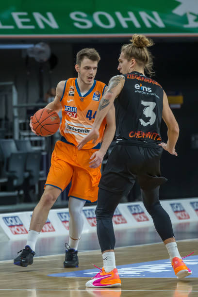 虽然穆勒尚 虽然穆勒尚