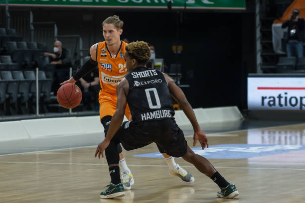 则凭借其快 则凭借其快