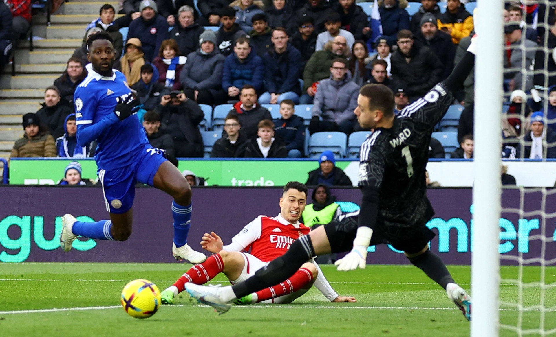 尼大师赛中 尼大师赛中